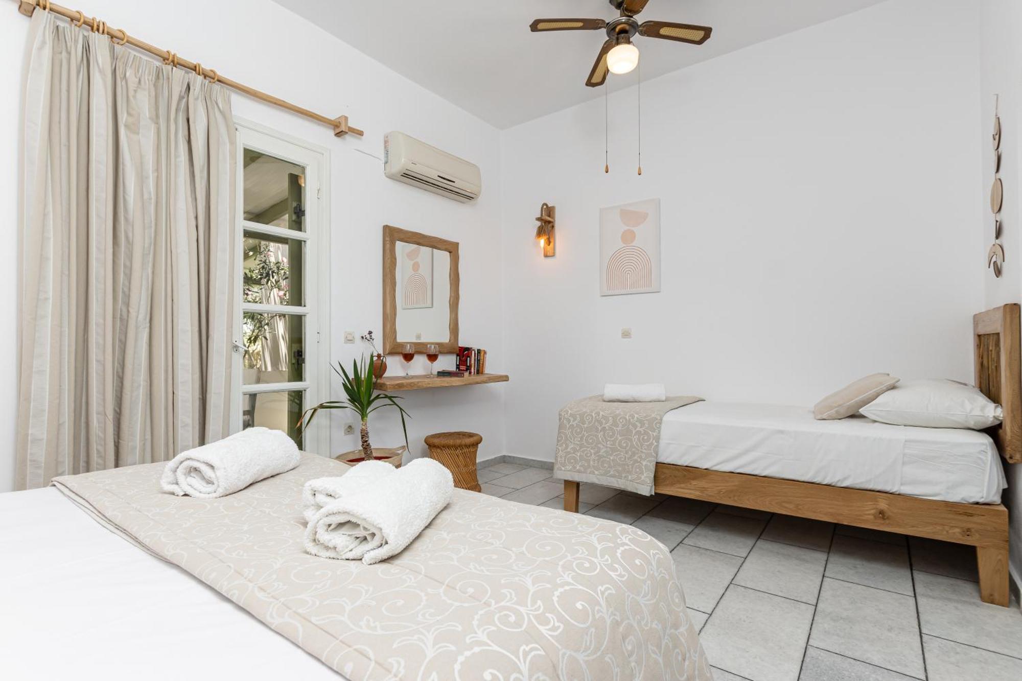 Studios Vrettos Beachfront Hotel Pláka Exteriér fotografie